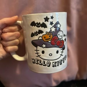 Hello Kitty Halloween mug- PRICE FINAL